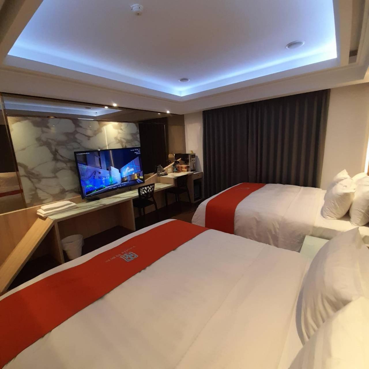 King Motel王者 桃園市旅館177號 Dış mekan fotoğraf