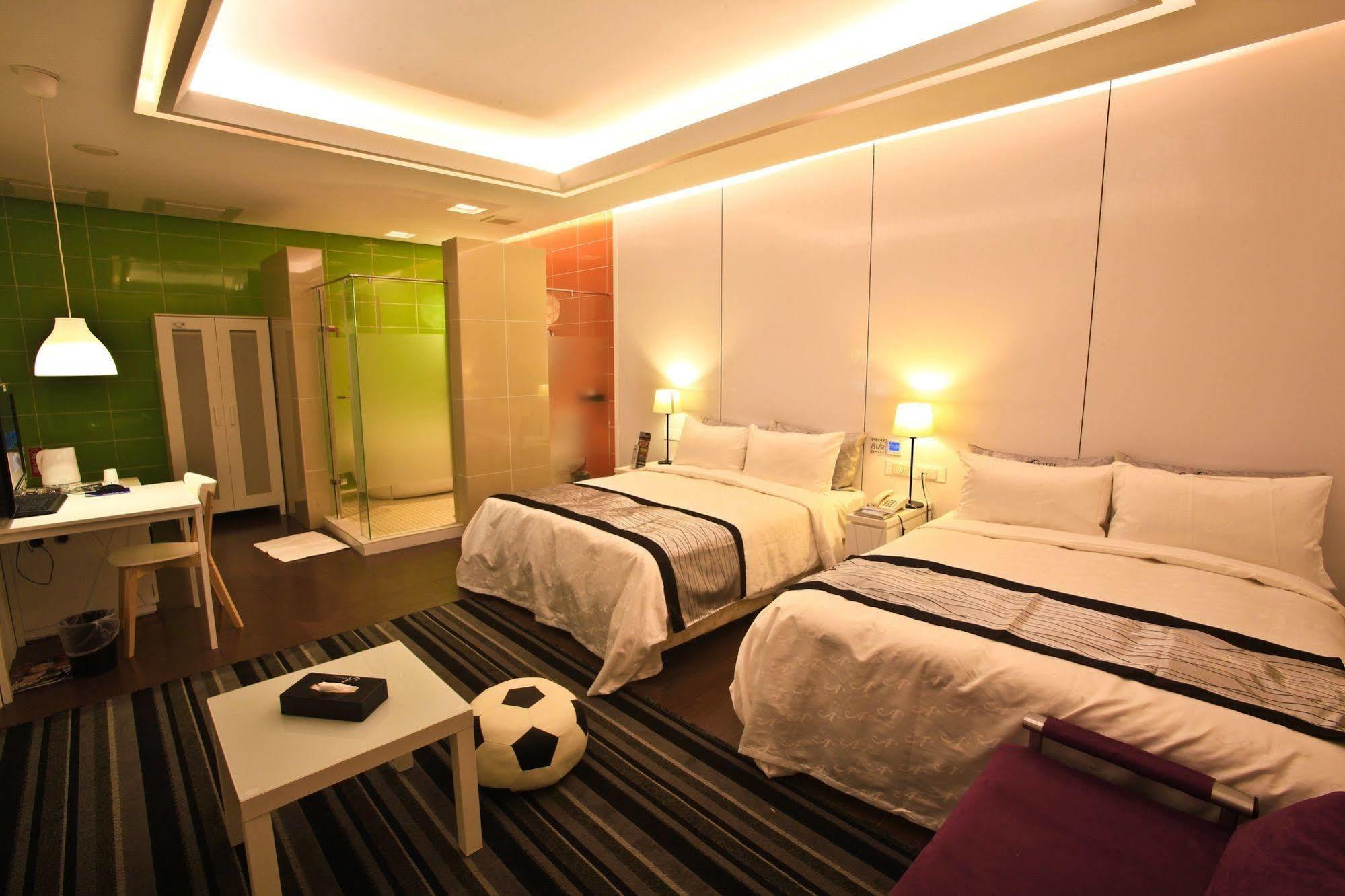 King Motel王者 桃園市旅館177號 Dış mekan fotoğraf